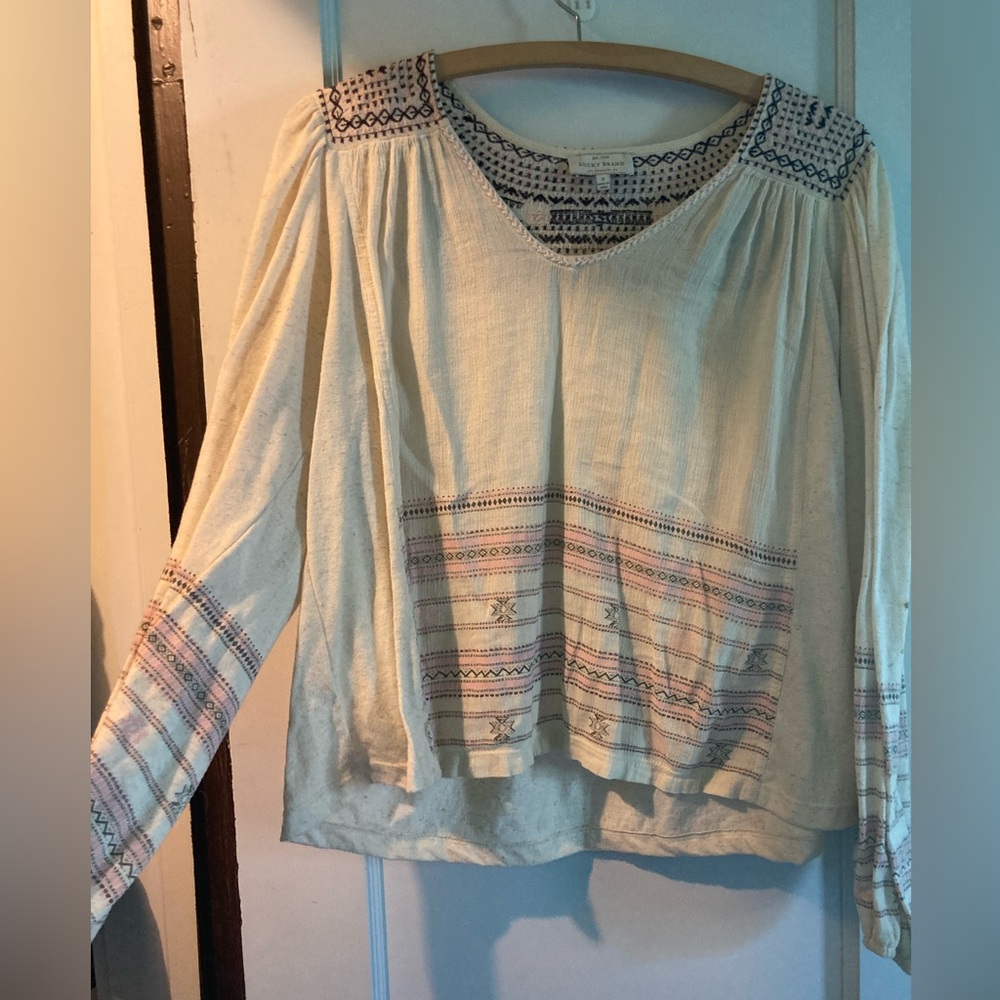 Beautiful hobo flowy lucky brand top